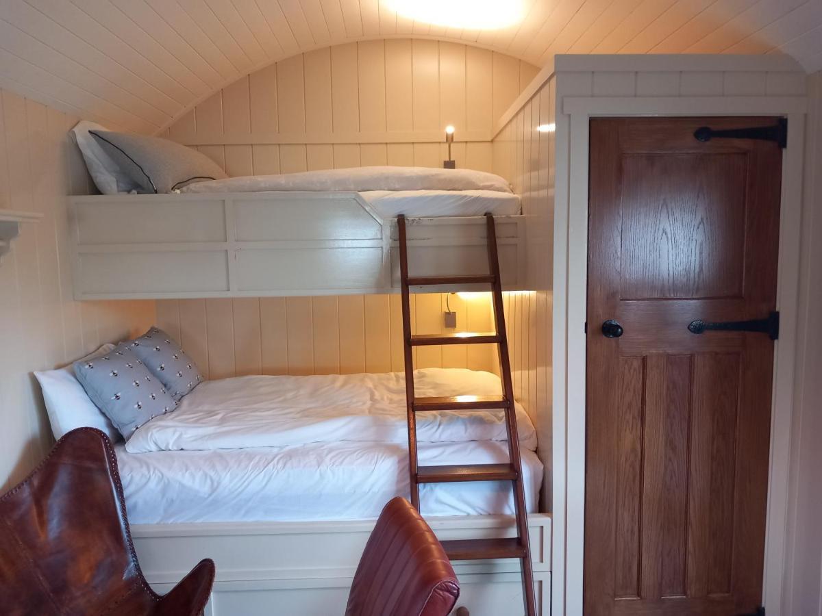 Delightful Shepherds Hut Γουέστπορτ Εξωτερικό φωτογραφία